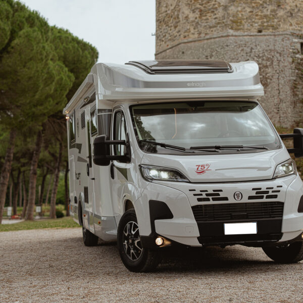 Autorulotă 5 locuri - Baron 579 - cutie automată - An 2025